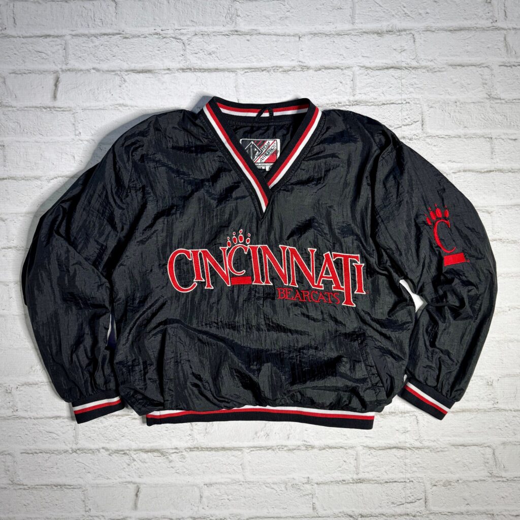 Cincinatti BearCats Nylon pullover